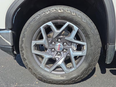 2022 GMC Sierra 1500 Crew Cab Short Box 4-Wheel Drive SLT