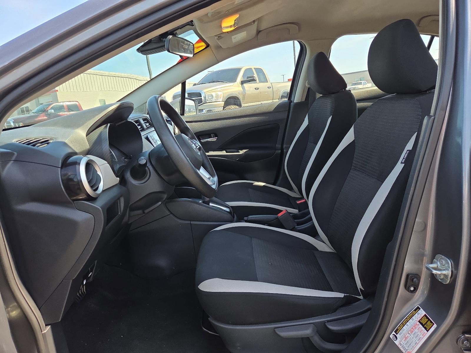 2021 Nissan Versa SV CVT