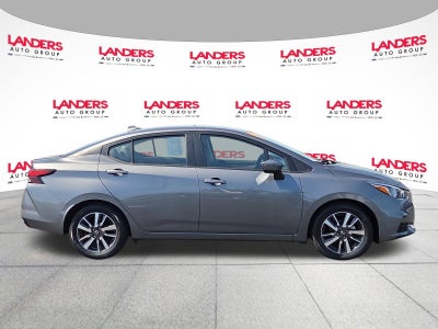 2021 Nissan Versa SV CVT