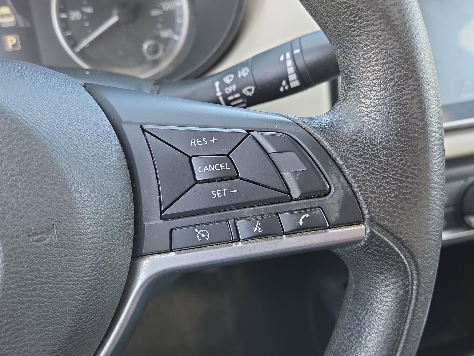 2021 Nissan Versa SV CVT