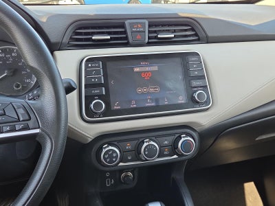 2021 Nissan Versa SV CVT