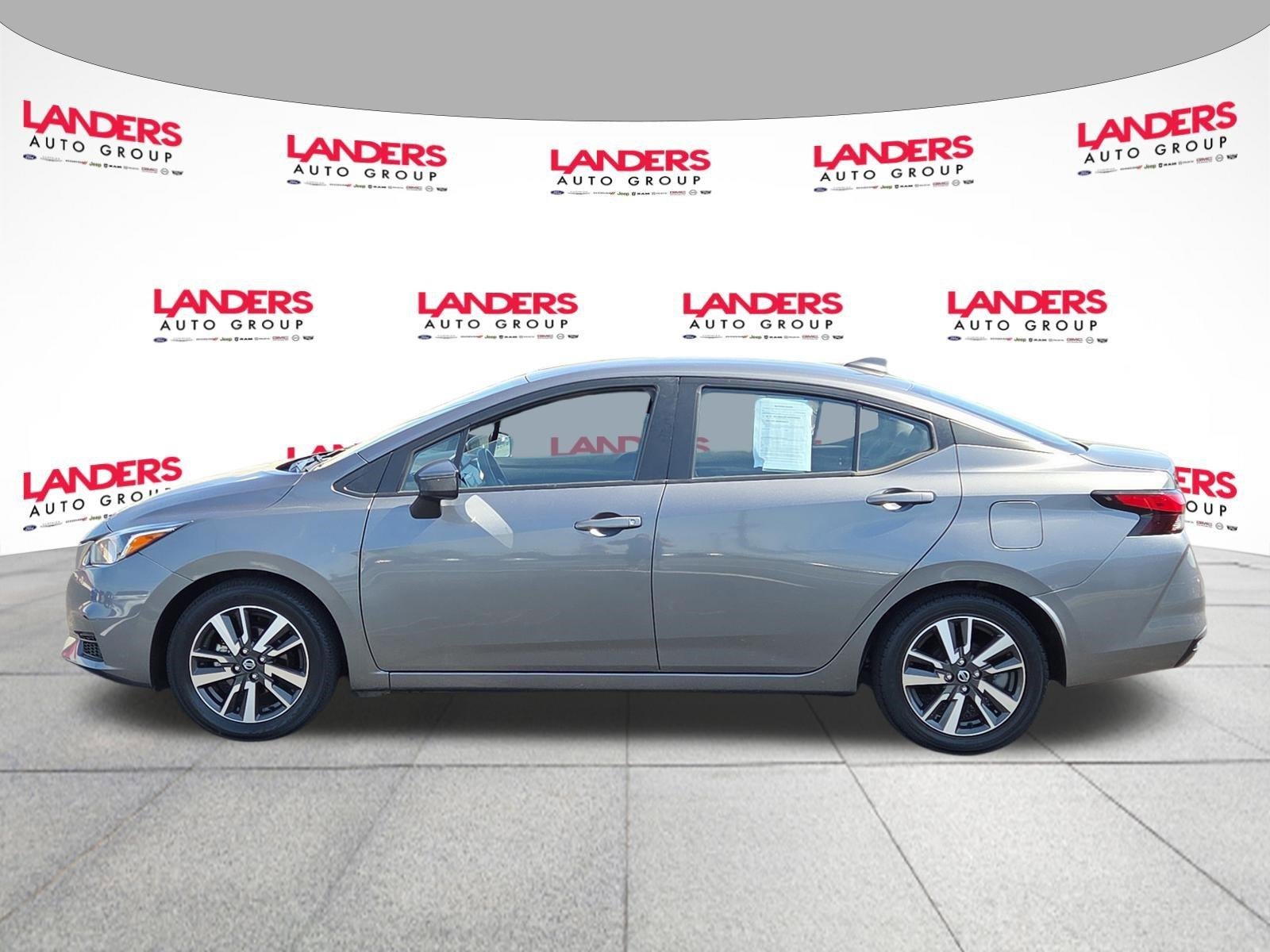 2021 Nissan Versa SV CVT