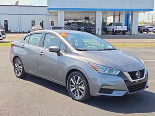 2021 Nissan Versa SV CVT