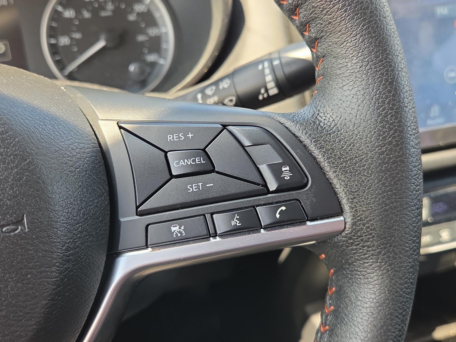 2024 Nissan Versa SR CVT