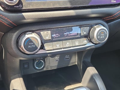 2024 Nissan Versa SR CVT