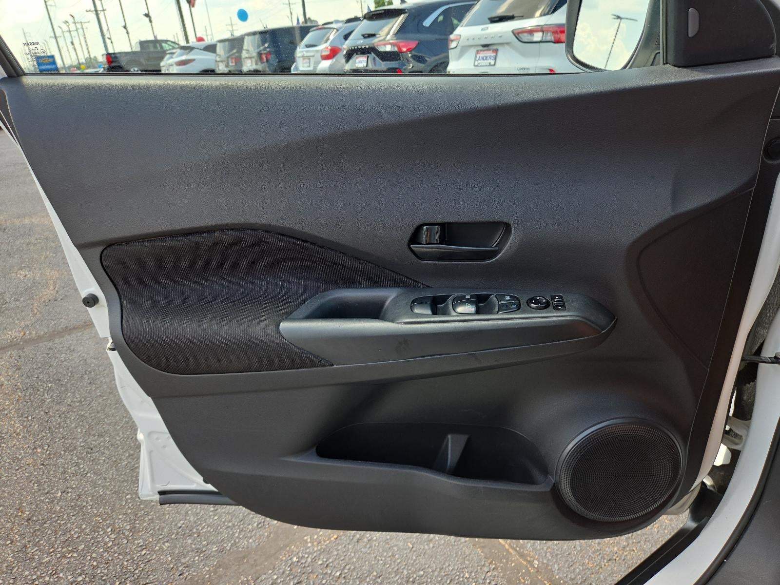 2023 Nissan Kicks S FWD