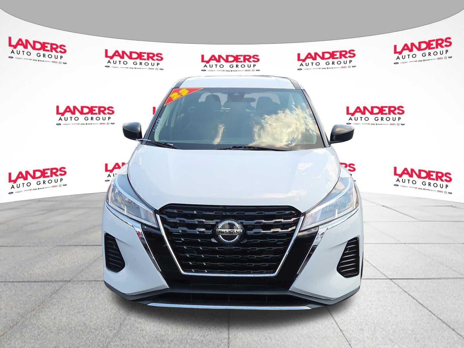 2023 Nissan Kicks S FWD