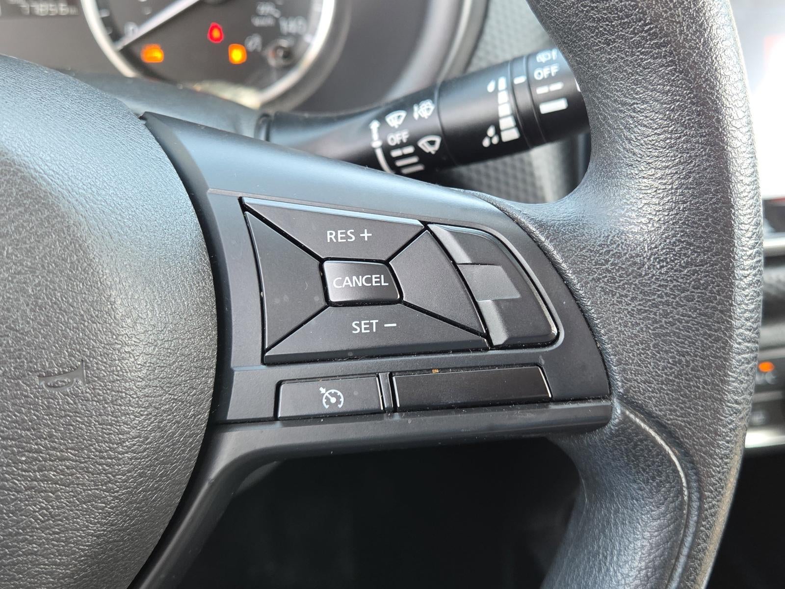 2023 Nissan Kicks S FWD