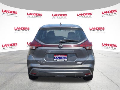 2023 Nissan Kicks S FWD