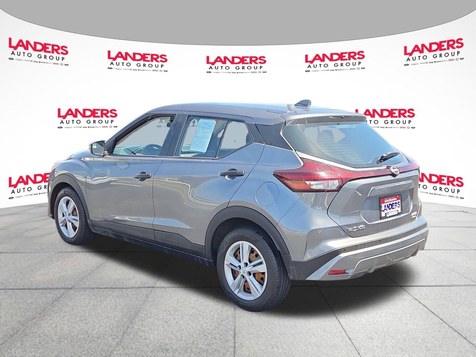 2023 Nissan Kicks S FWD