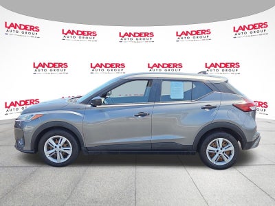 2023 Nissan Kicks S FWD
