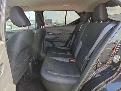 2018 Nissan Kicks SV FWD