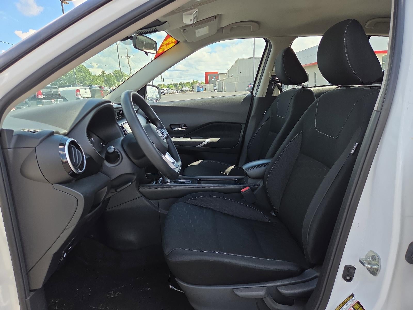 2023 Nissan Kicks SV FWD