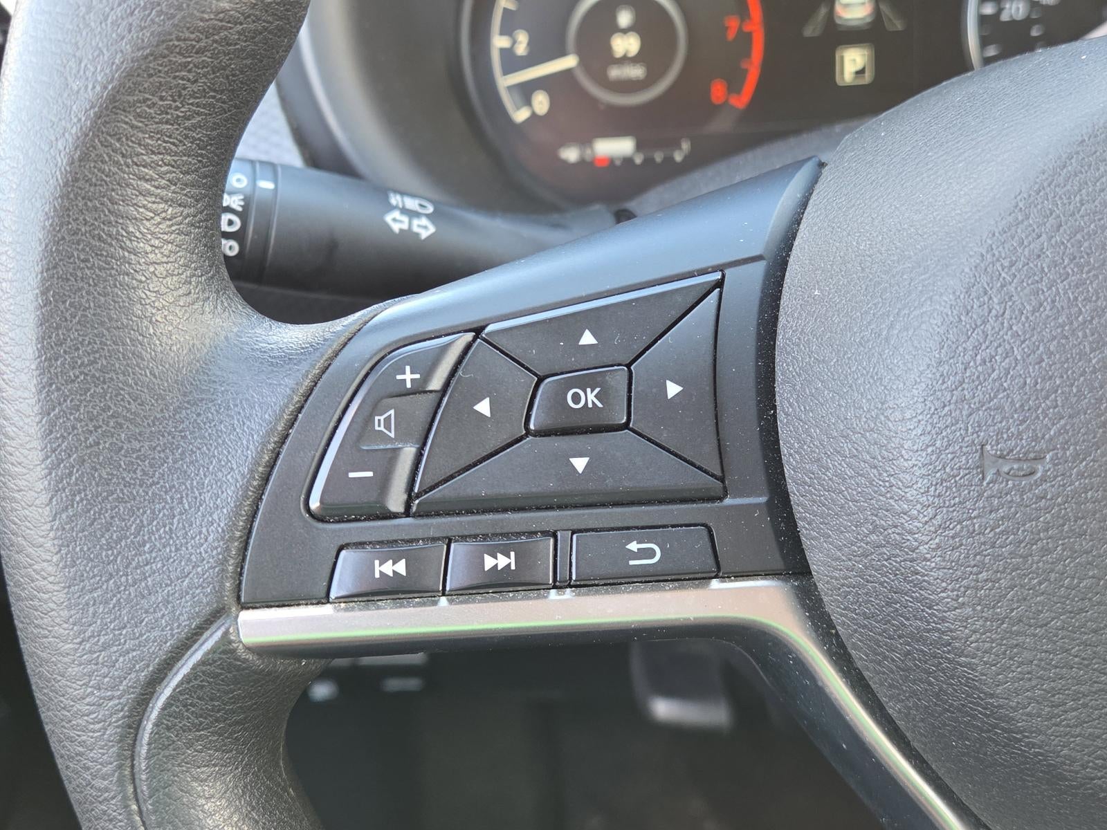 2023 Nissan Kicks SV FWD