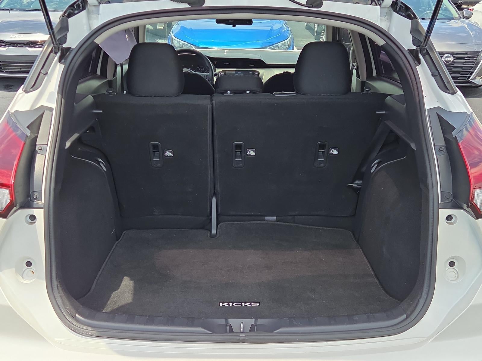2023 Nissan Kicks SV FWD