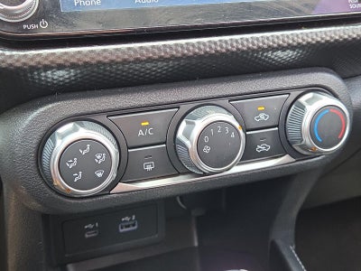 2023 Nissan Kicks SV FWD