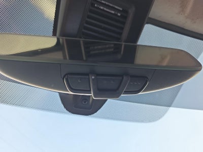 2023 Nissan Kicks SR FWD
