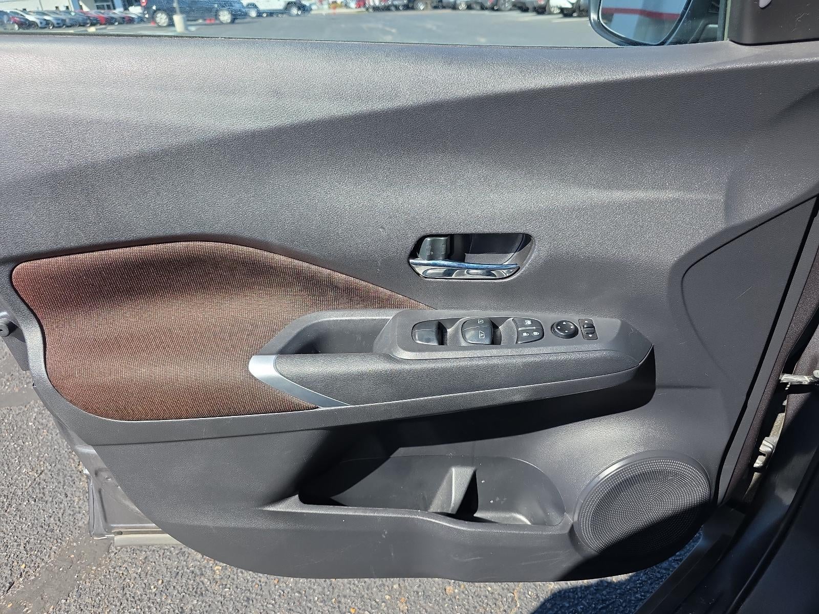 2024 Nissan Kicks SR FWD