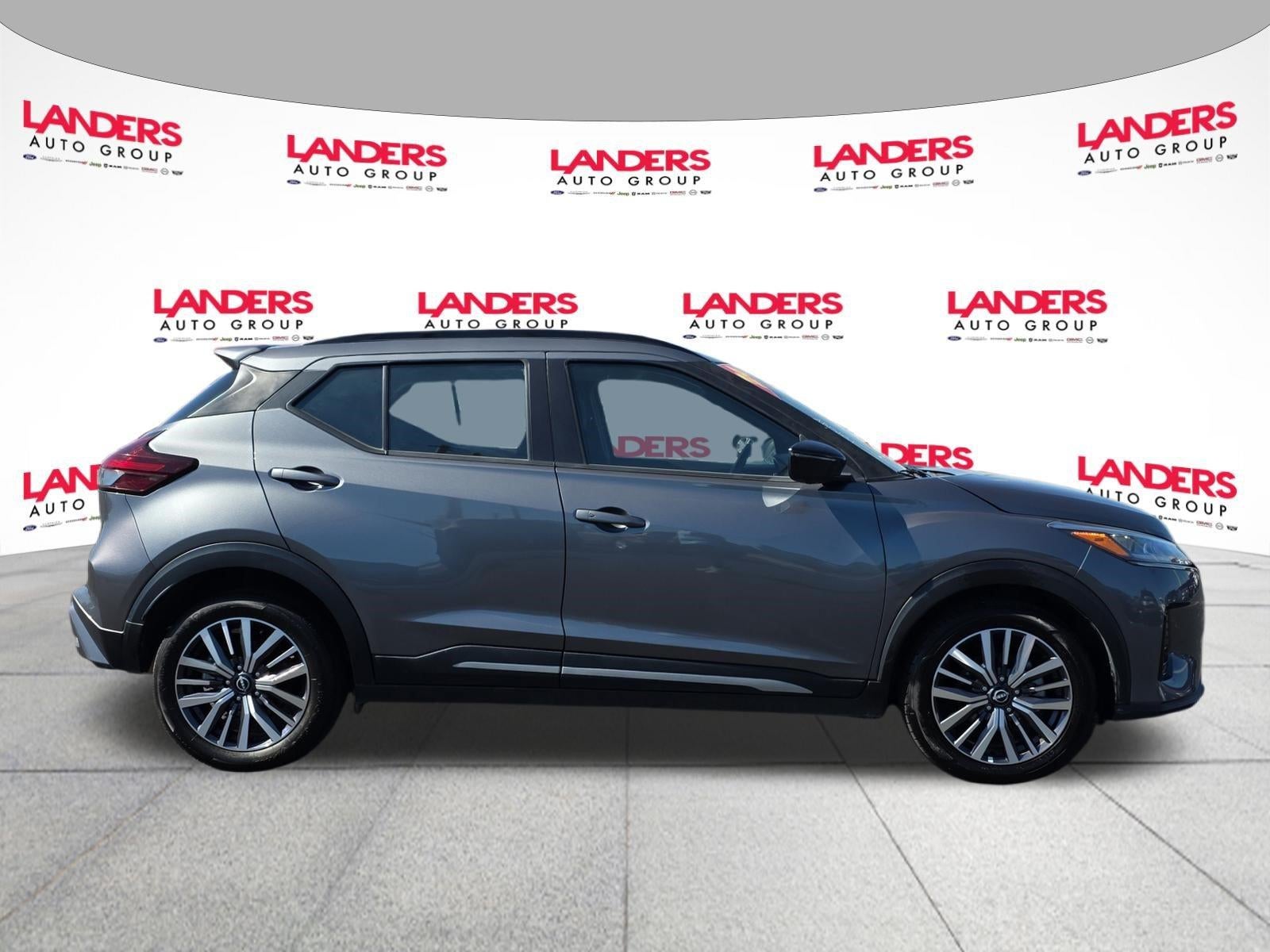 2024 Nissan Kicks SR FWD
