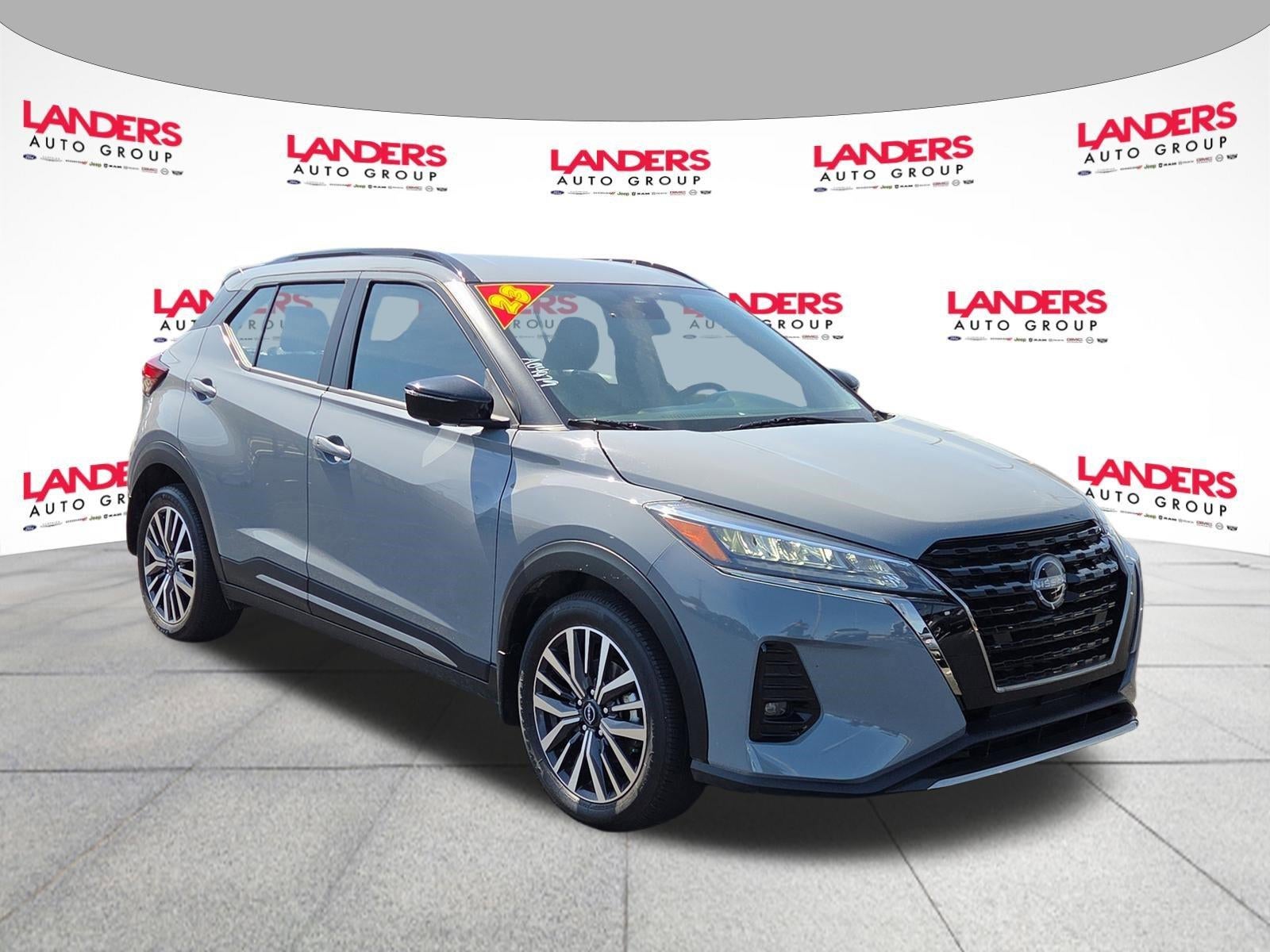 2023 Nissan Kicks SR FWD