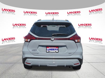 2023 Nissan Kicks SR FWD