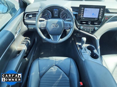 2023 Toyota Camry SE Auto (SE)