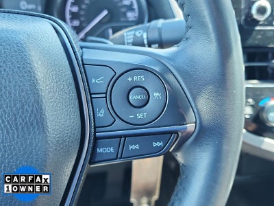 2023 Toyota Camry SE Auto (SE)