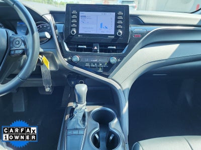 2023 Toyota Camry SE Auto (SE)