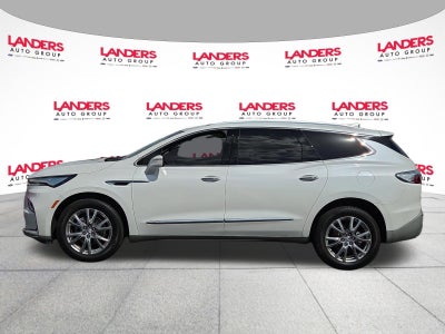 2023 Buick Enclave Essence FWD
