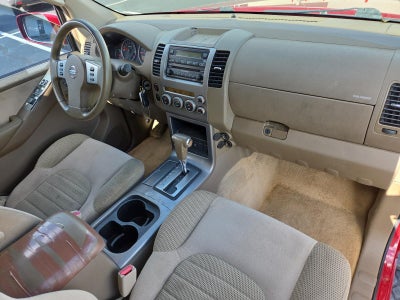 2006 Nissan Pathfinder SE 2WD
