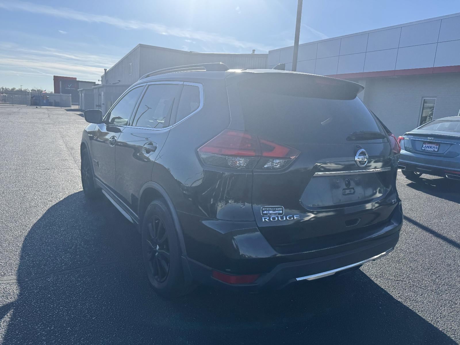 2017 Nissan Rogue FWD SV