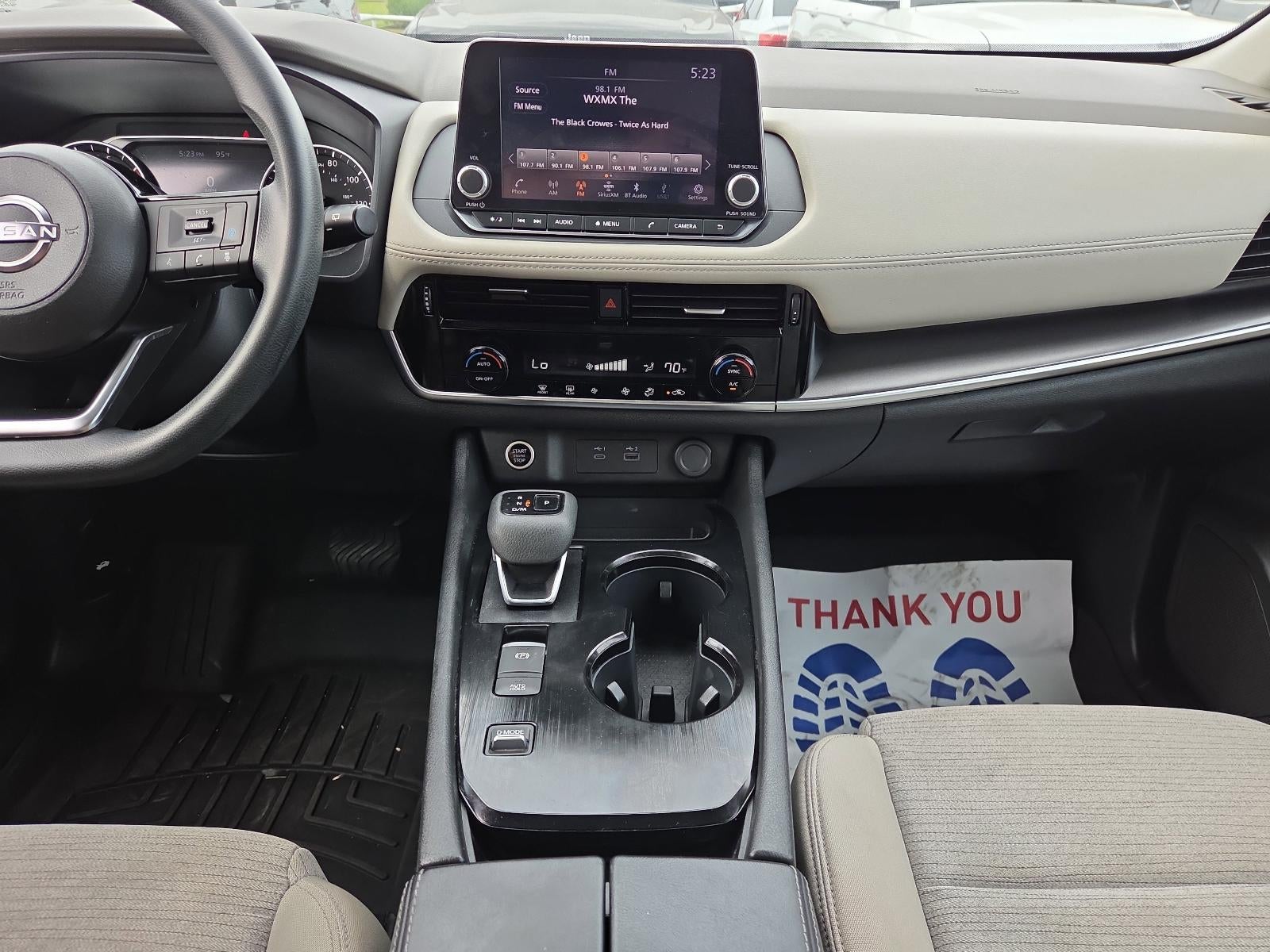 2023 Nissan Rogue FWD SV *Ltd Avail*