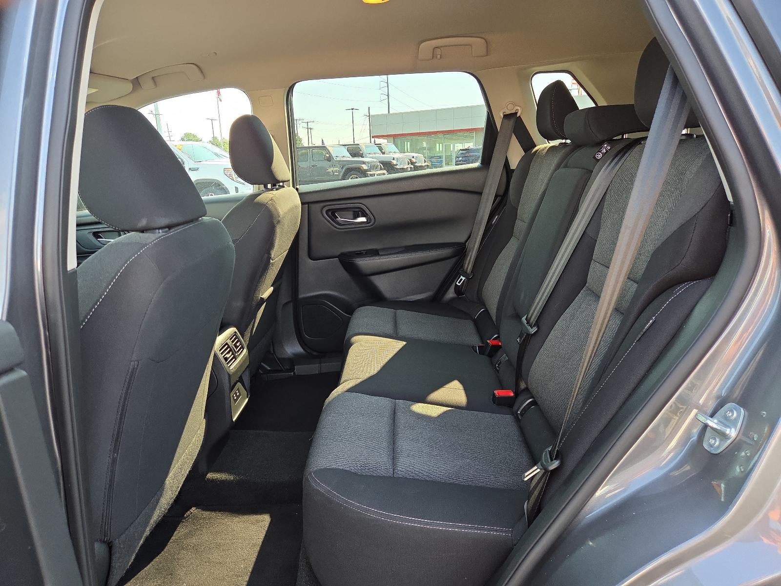 2024 Nissan Rogue FWD SV