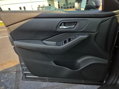 2024 Nissan Rogue FWD SV