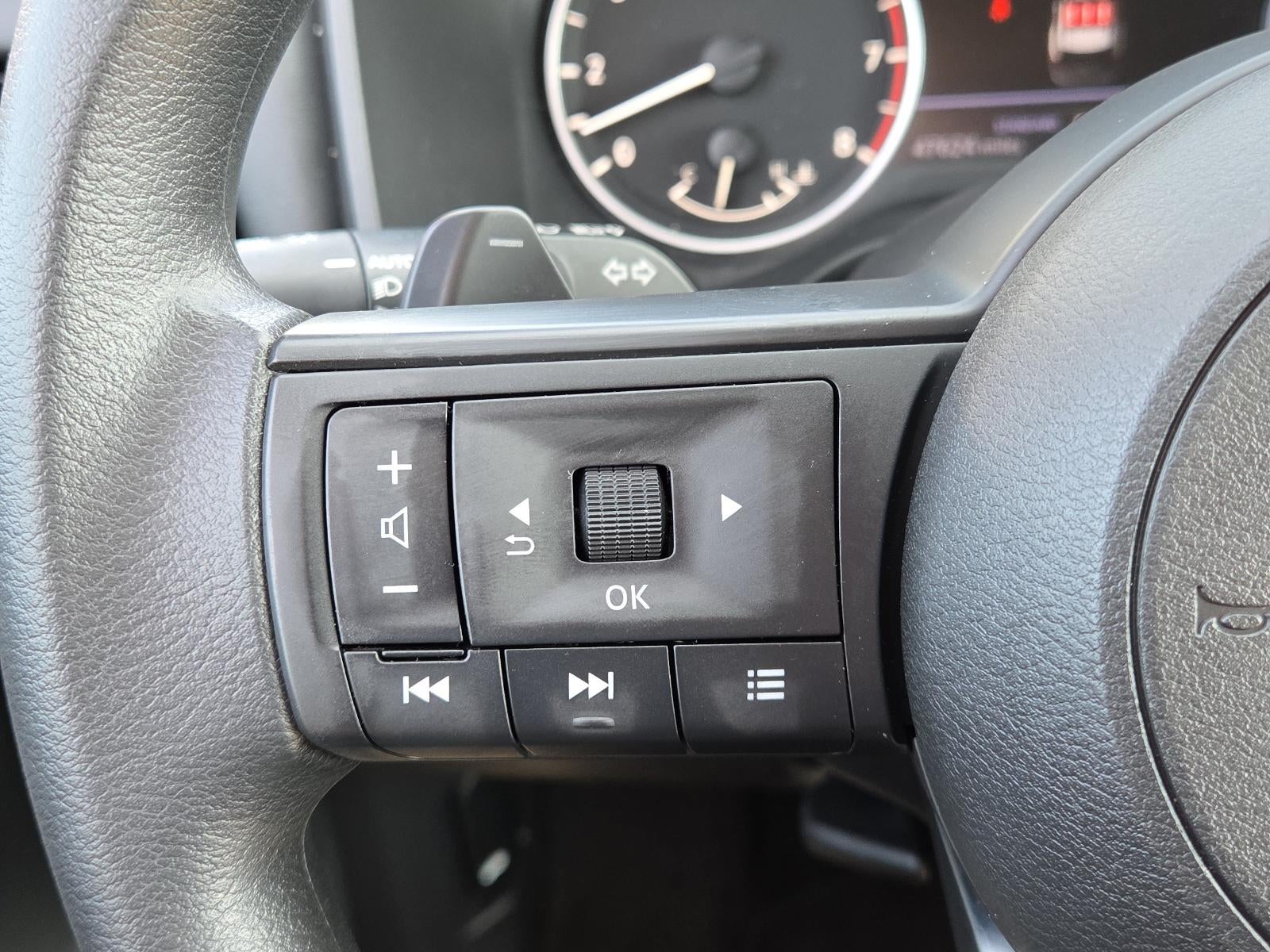 2024 Nissan Rogue FWD SV
