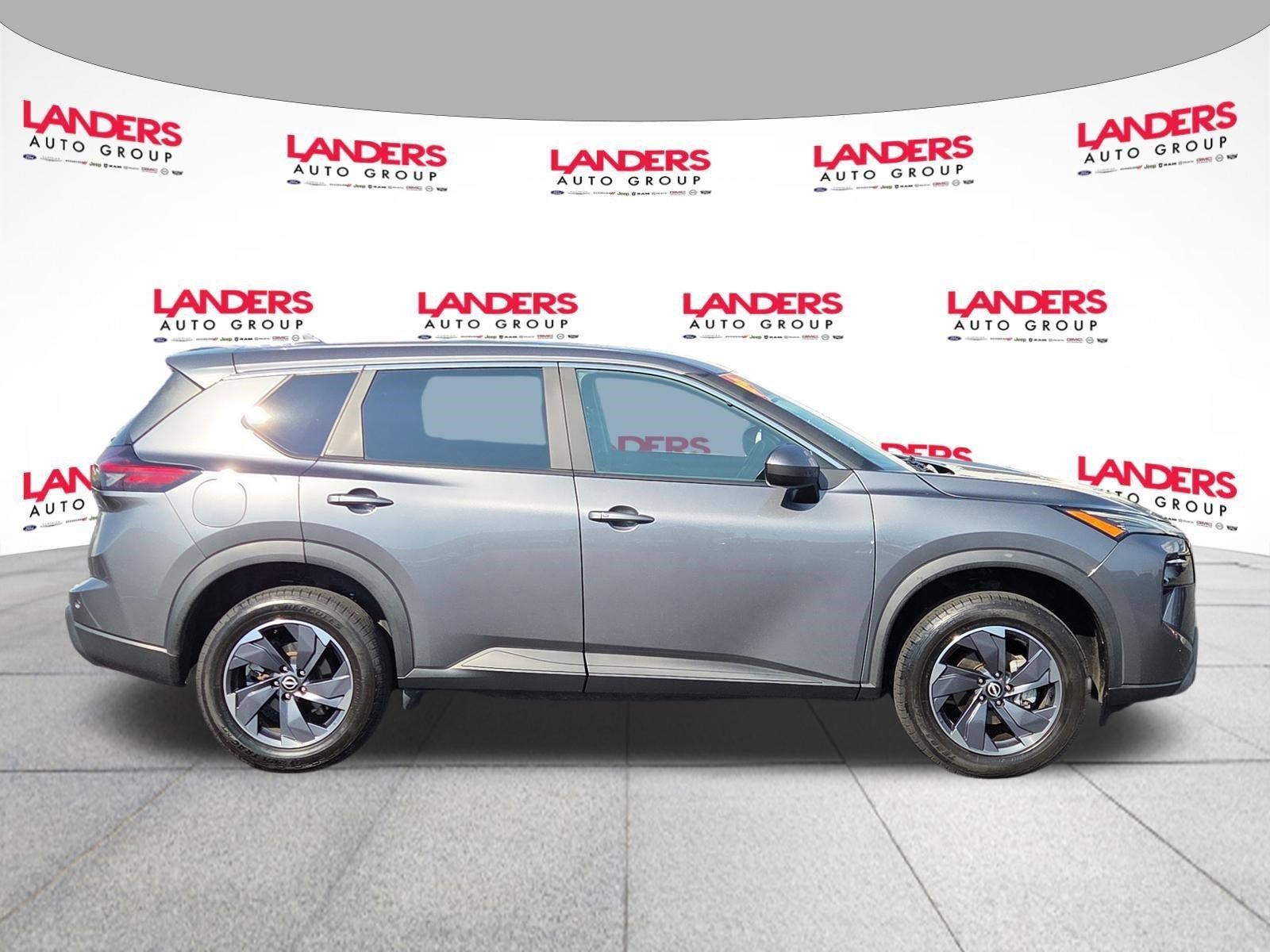 2024 Nissan Rogue FWD SV