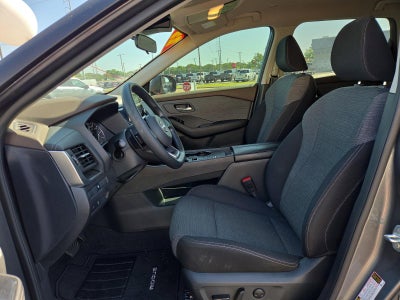 2023 Nissan Rogue FWD SV