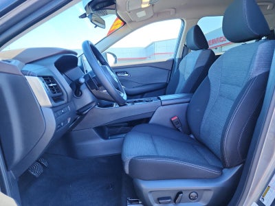 2023 Nissan Rogue AWD SV