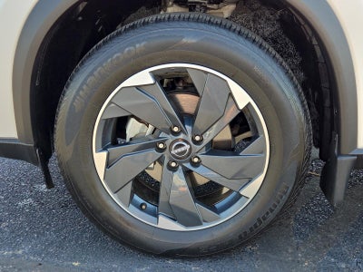 2024 Nissan Rogue AWD SV