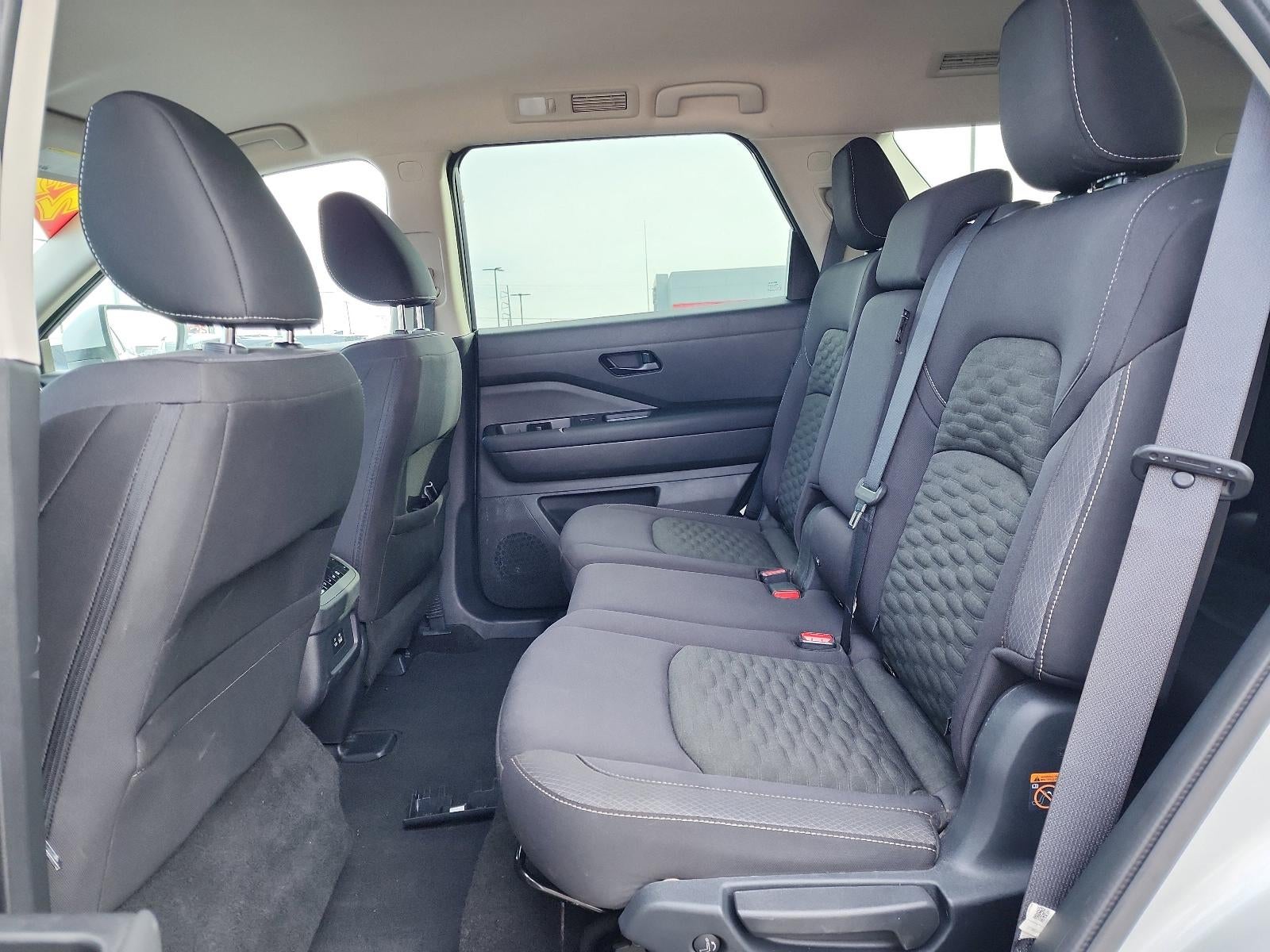 2023 Nissan Pathfinder SV 2WD