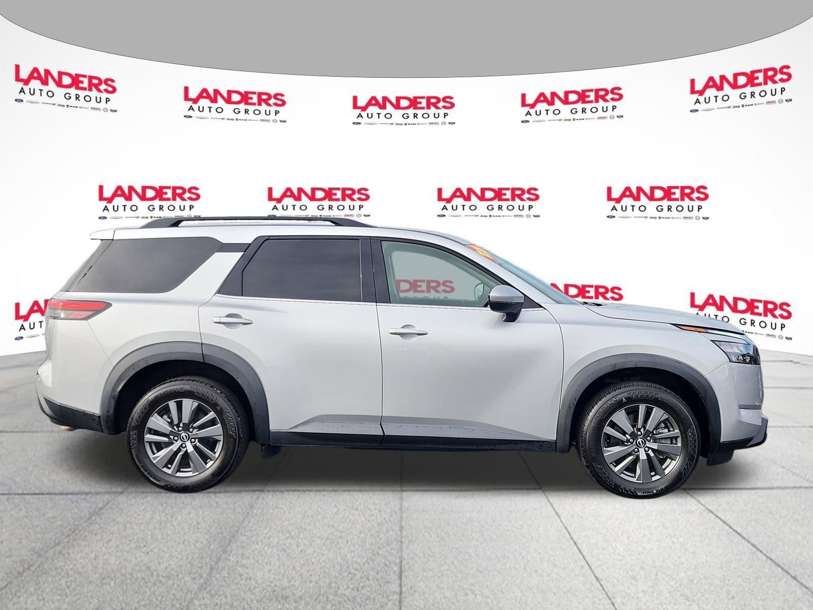 2023 Nissan Pathfinder SV 2WD