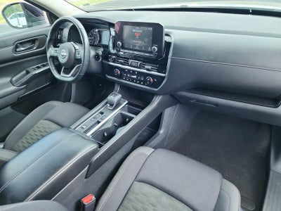 2023 Nissan Pathfinder SV 2WD