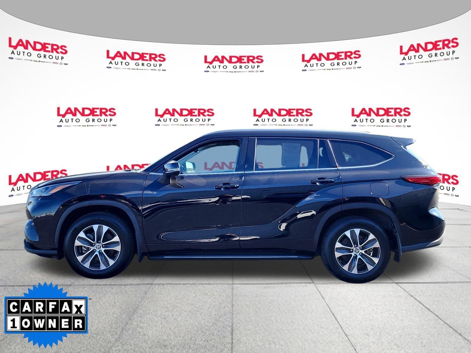 2022 Toyota Highlander XLE AWD (Natl)