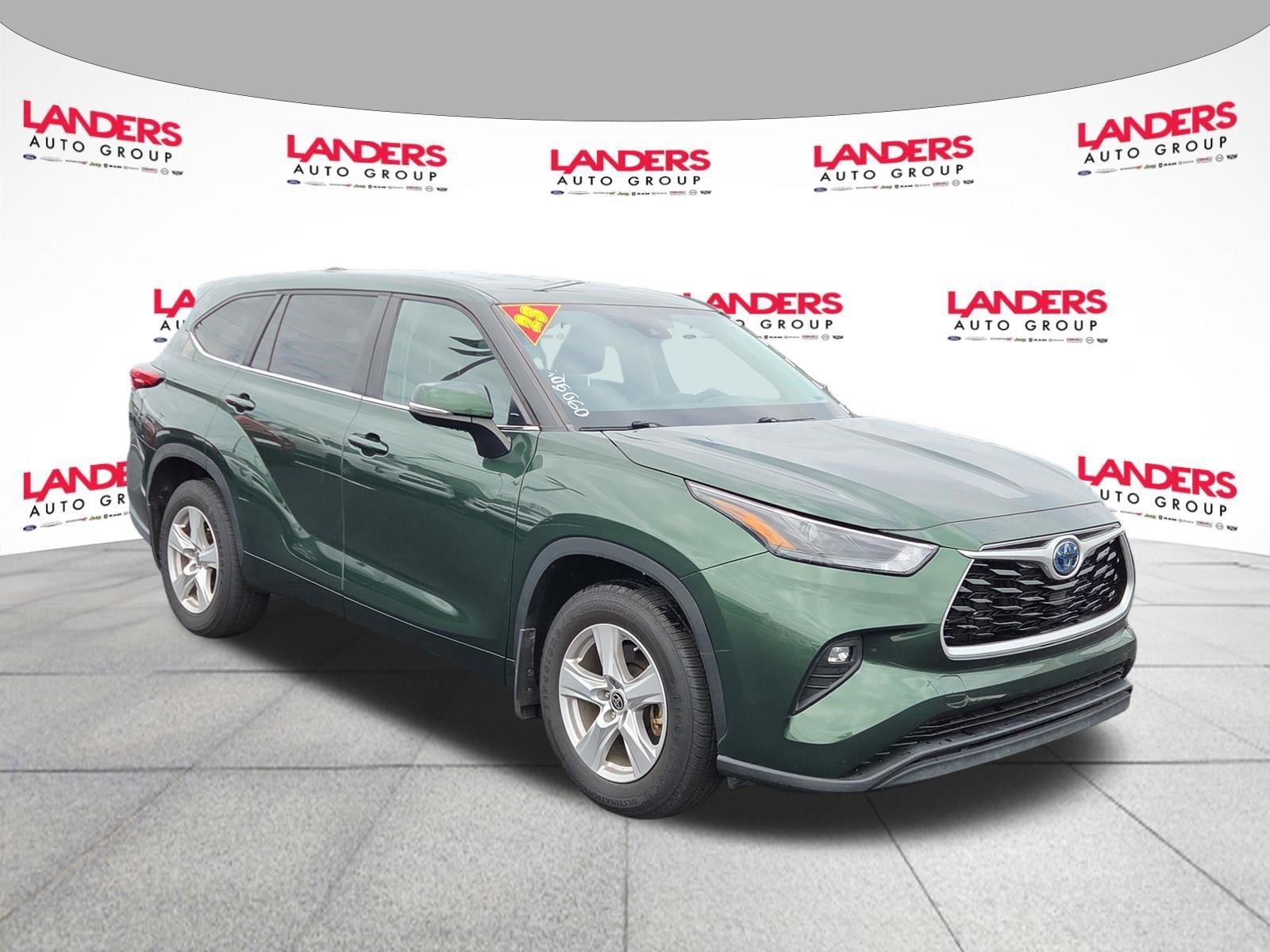 2023 Toyota Highlander Hybrid LE FWD (Natl)