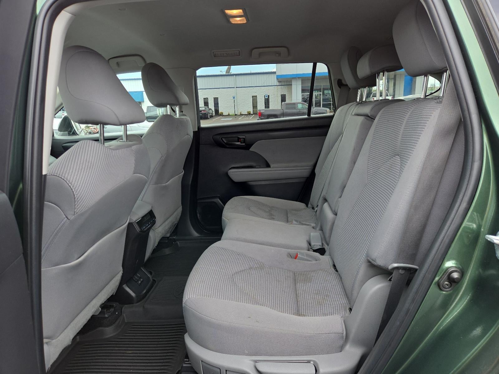 2023 Toyota Highlander Hybrid LE FWD (Natl)
