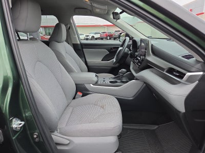 2023 Toyota Highlander Hybrid LE FWD (Natl)