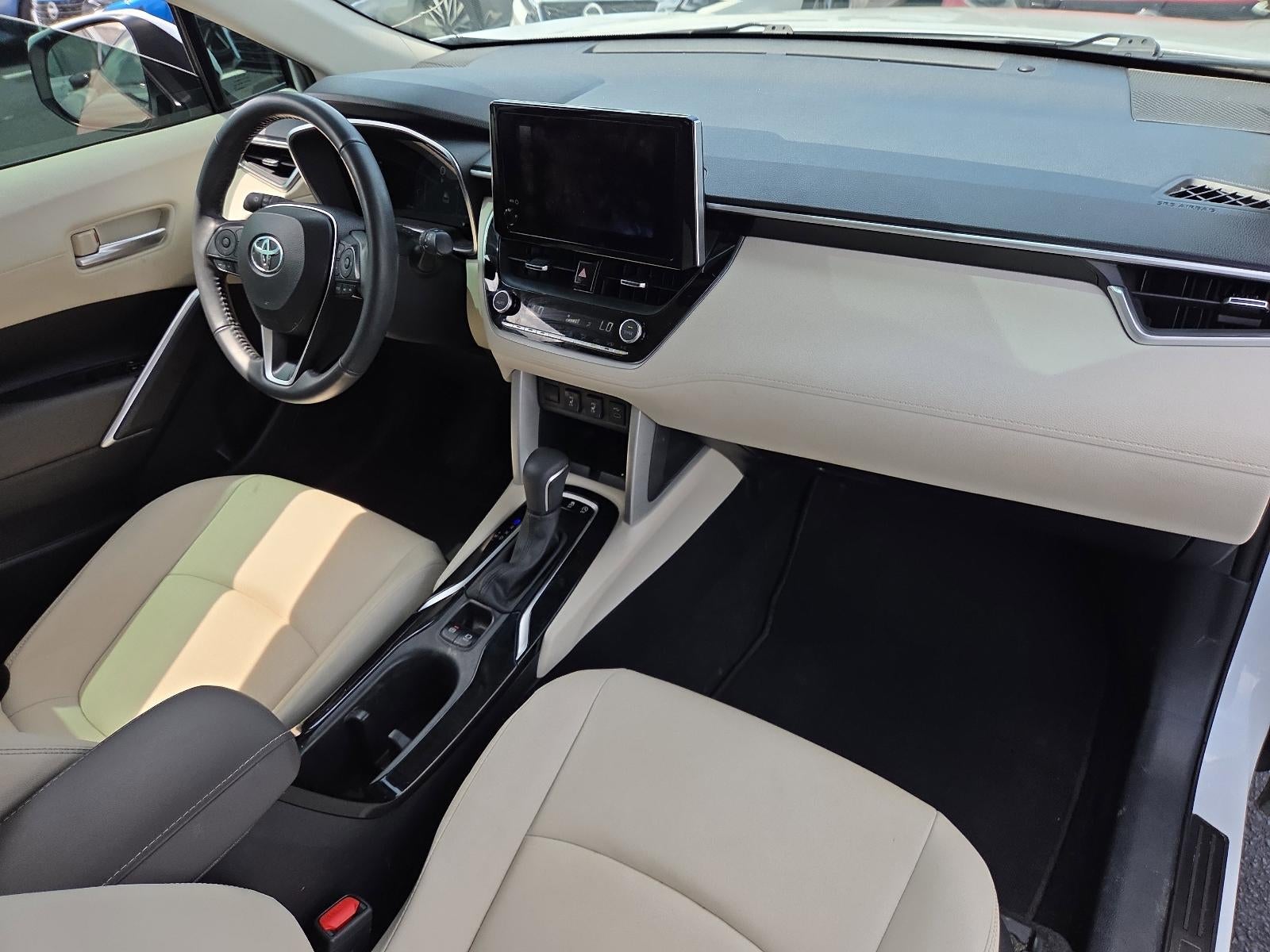 2024 Toyota Corolla Cross XLE 2WD (Natl)