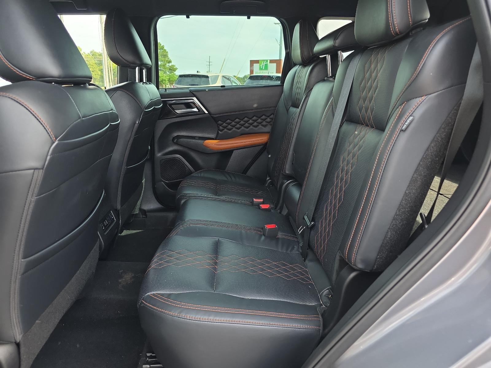 2022 Mitsubishi Outlander SEL FWD