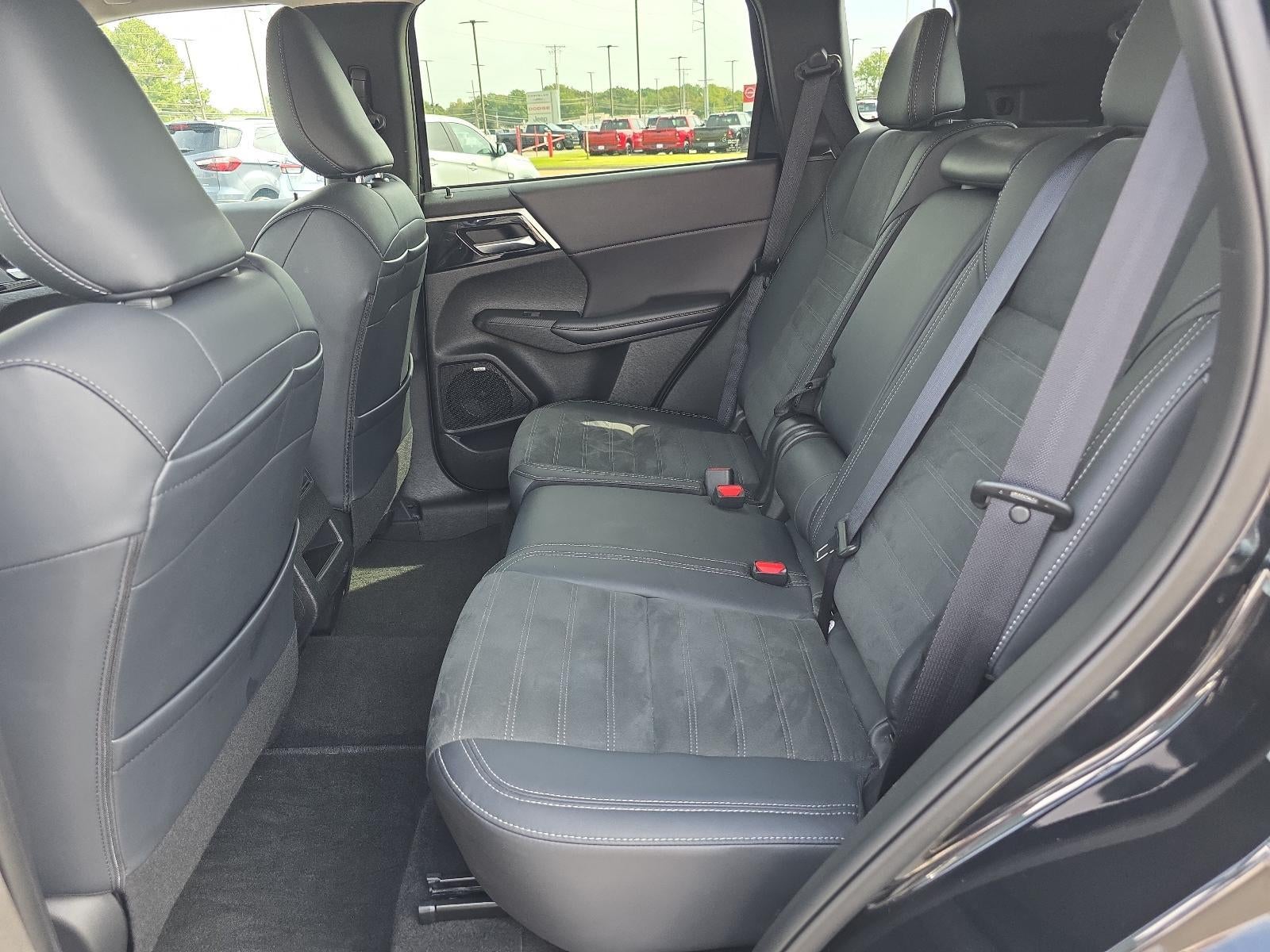 2025 Mitsubishi Outlander SE S-AWC