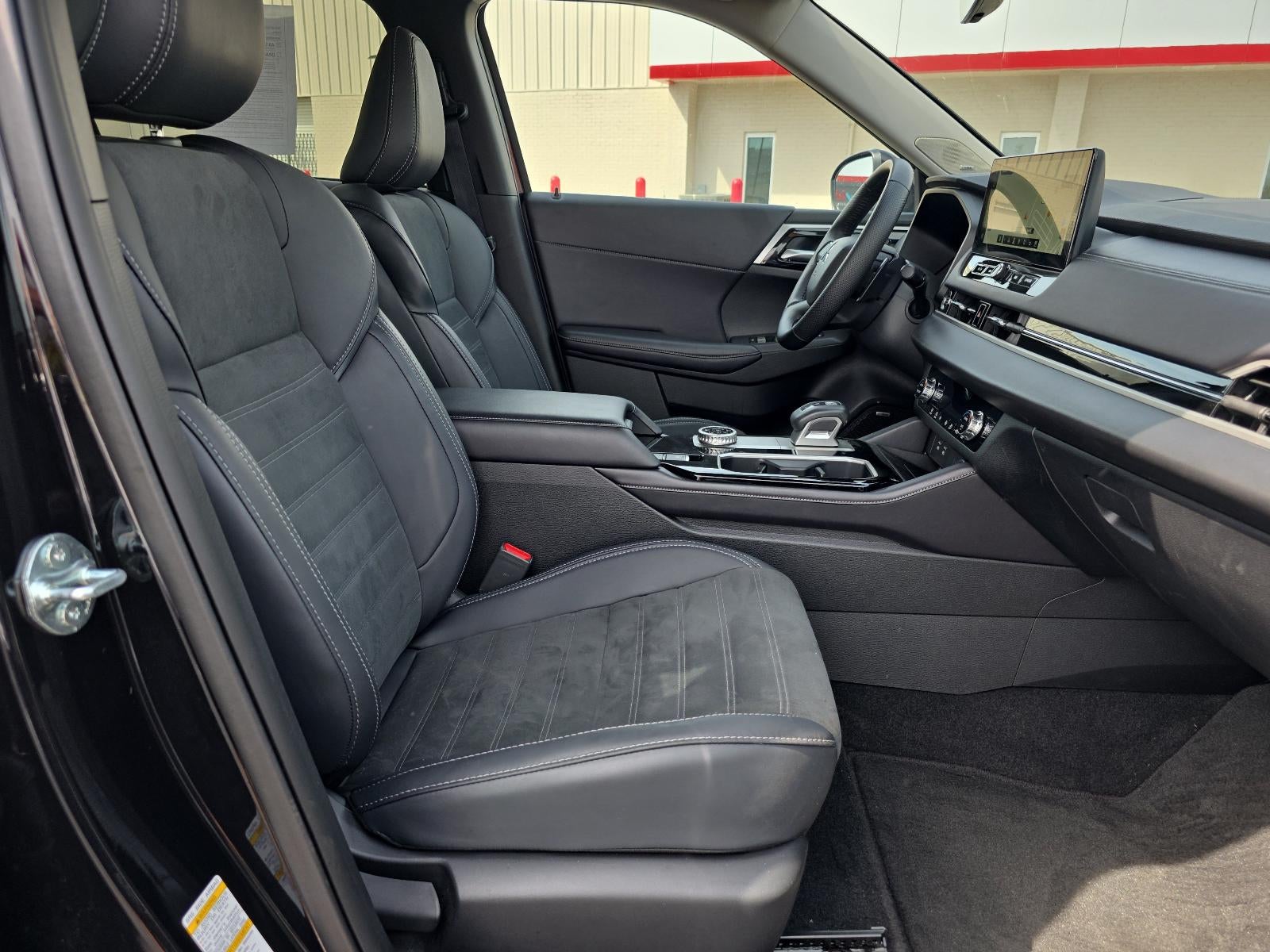 2025 Mitsubishi Outlander SE S-AWC